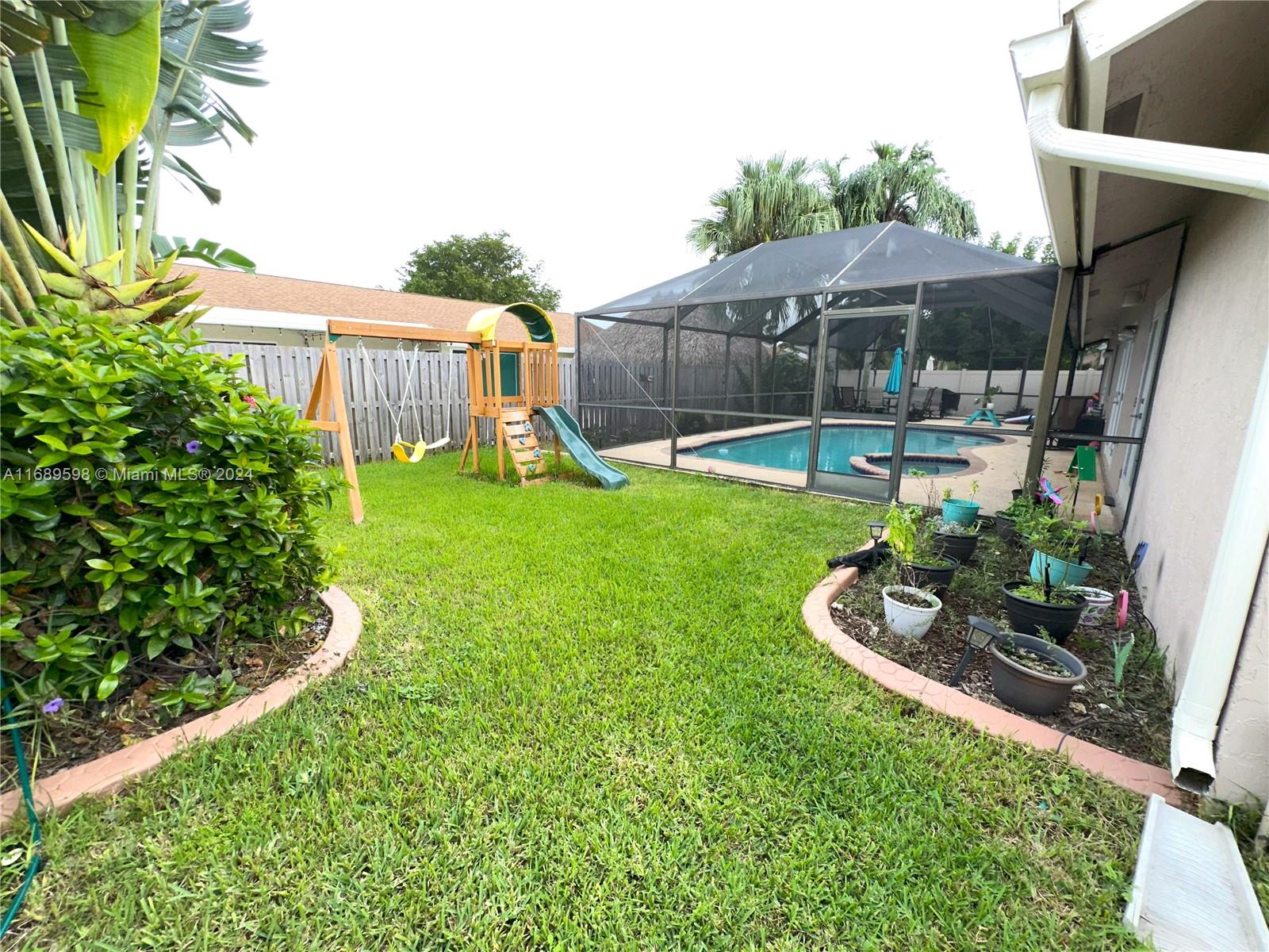 14701 Kirsten Ct, Davie, Florida image 3