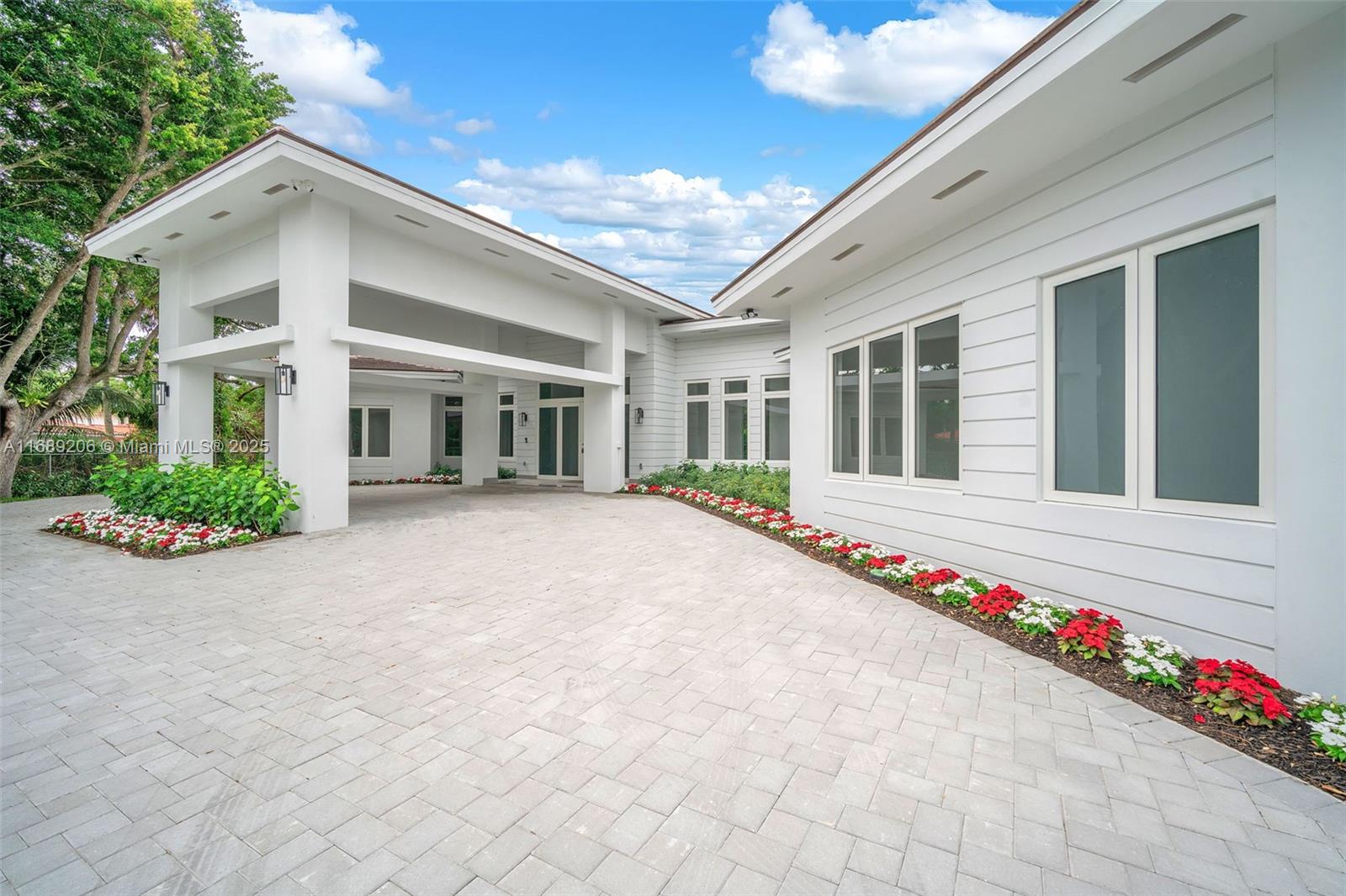 7900 SW 70th St, South Miami, Florida image 13