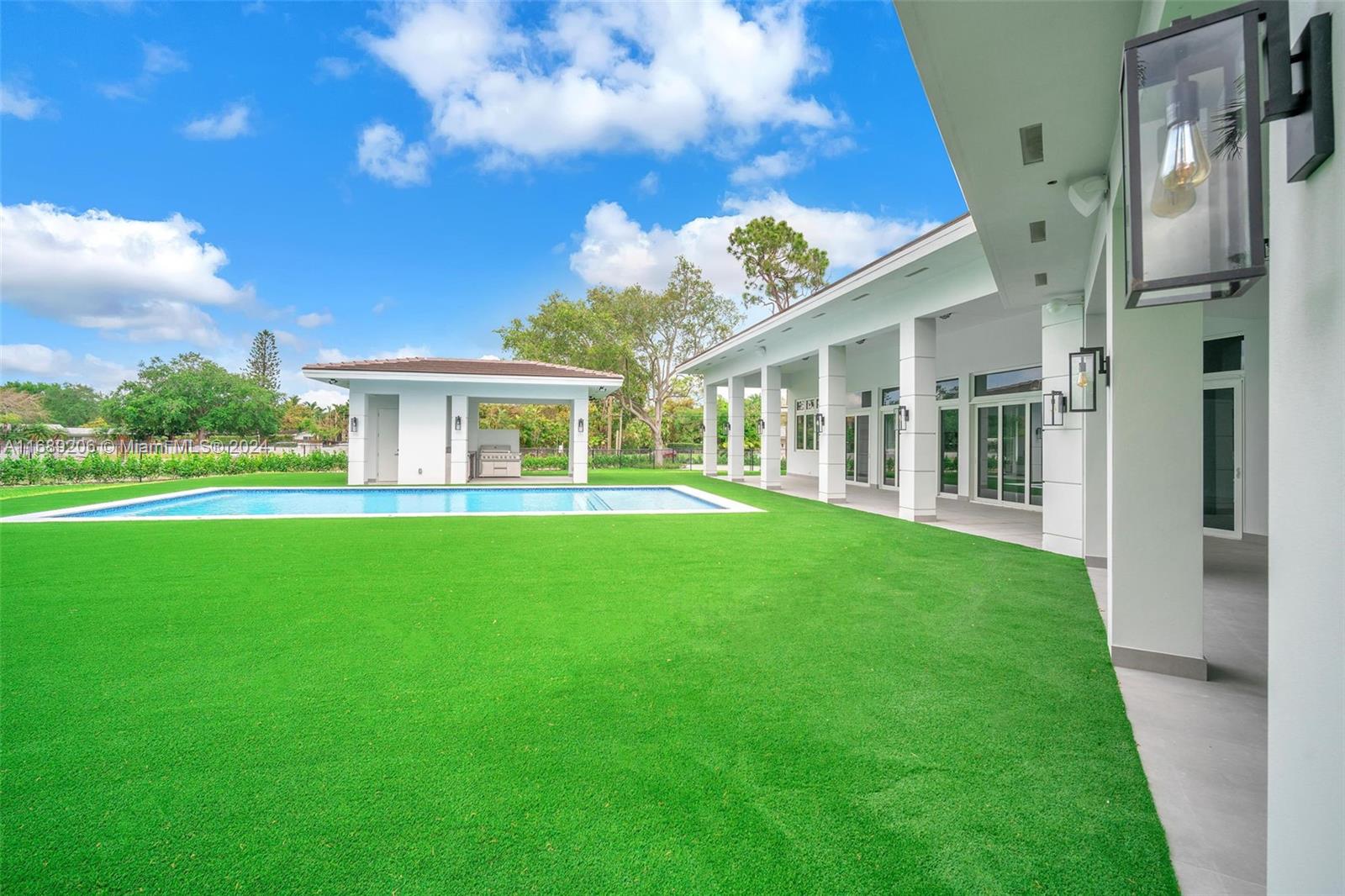 7900 SW 70th St, South Miami, Florida image 18