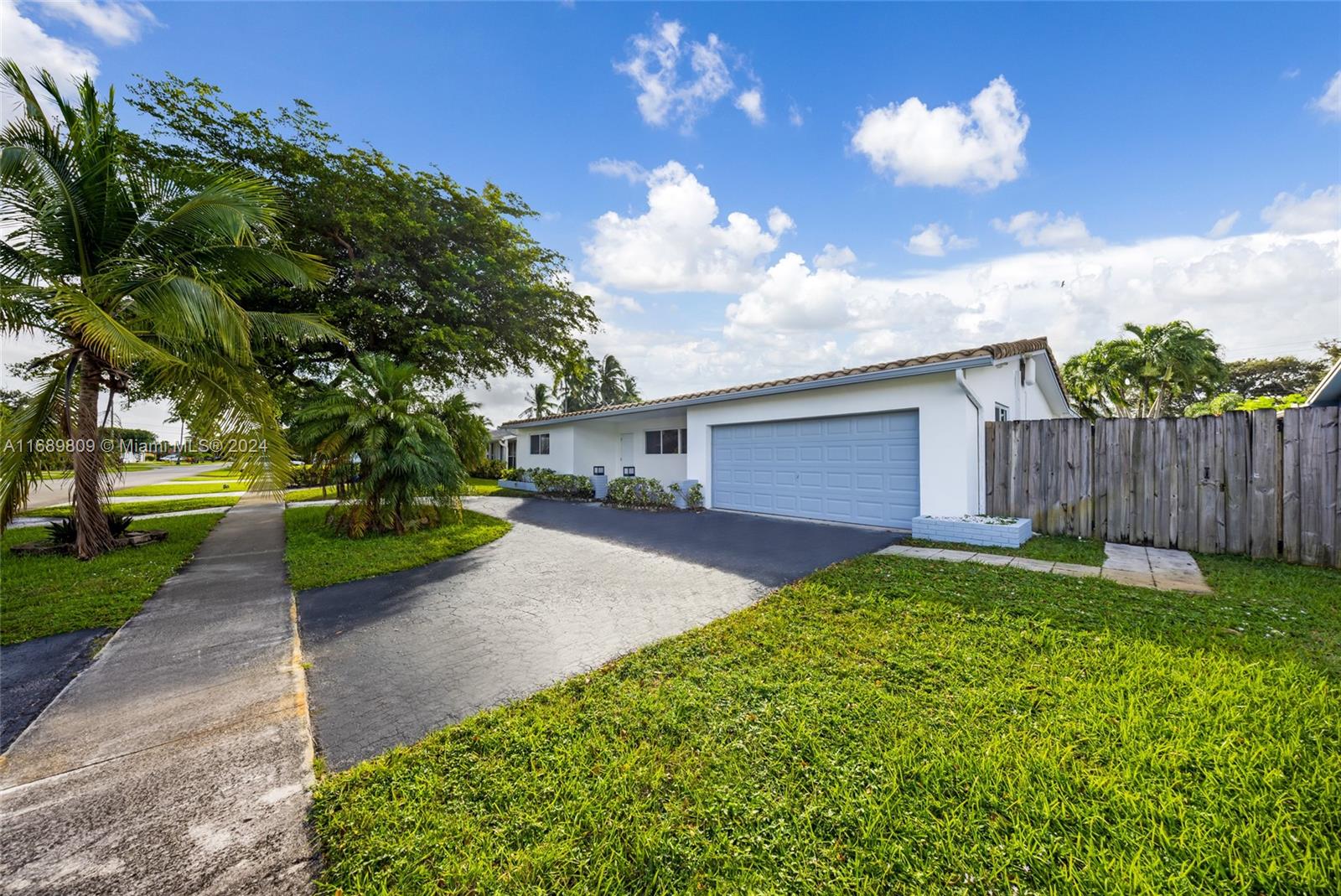 4500 Monroe St, Hollywood, Florida image 1