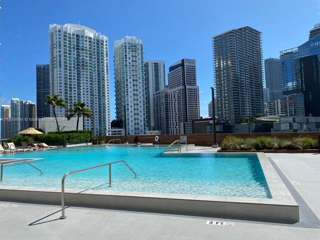 350 S Miami Ave #3712, Miami FL 33130