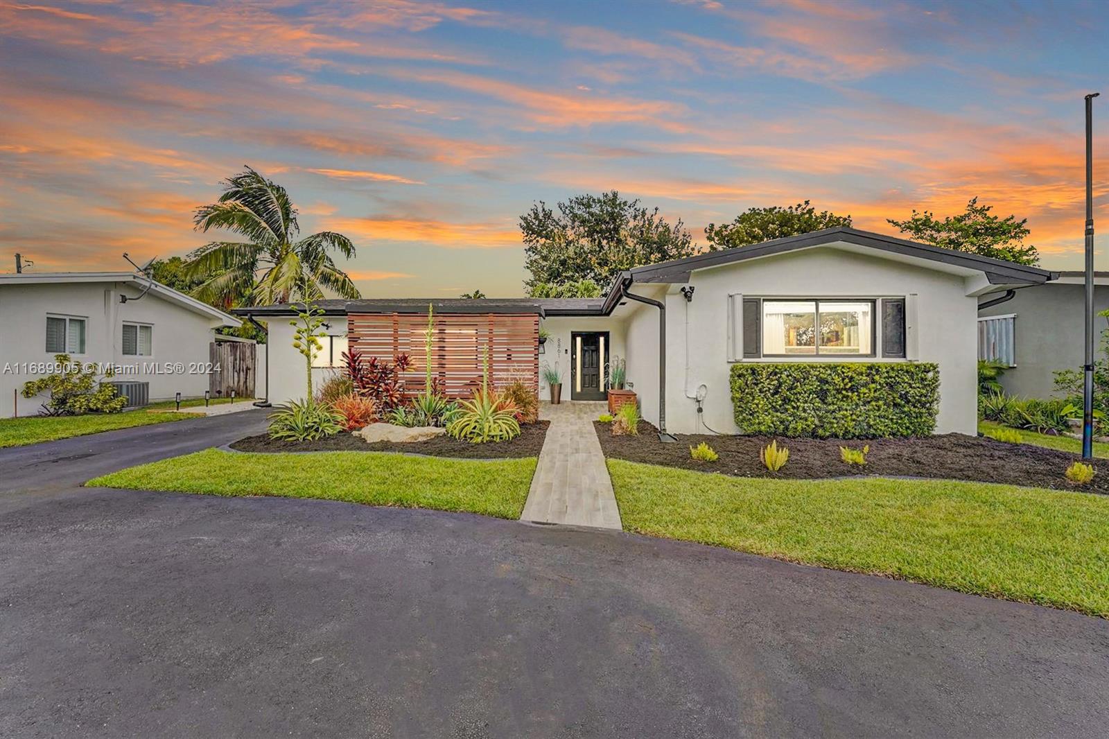 8861 NW 15th St, Pembroke Pines, Florida image 1