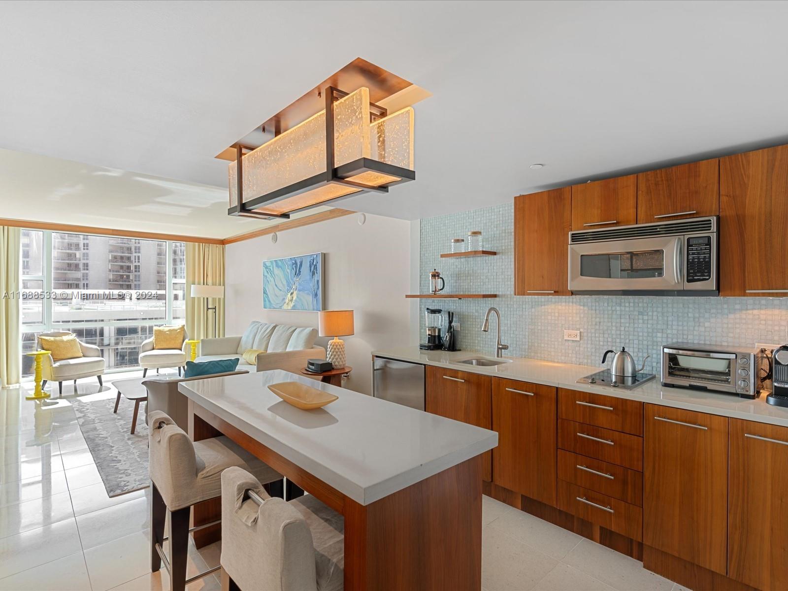 6801 Collins Ave #716 DEED 708, Miami Beach, Florida image 3