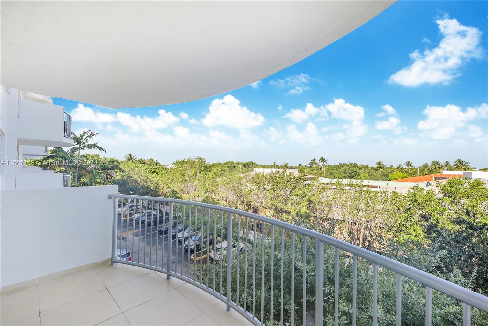 210 Sea View Dr #409, Key Biscayne, Florida image 16