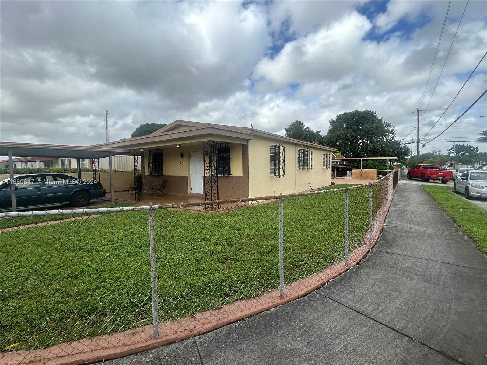 301 W 30th St, Hialeah, Florida image 18