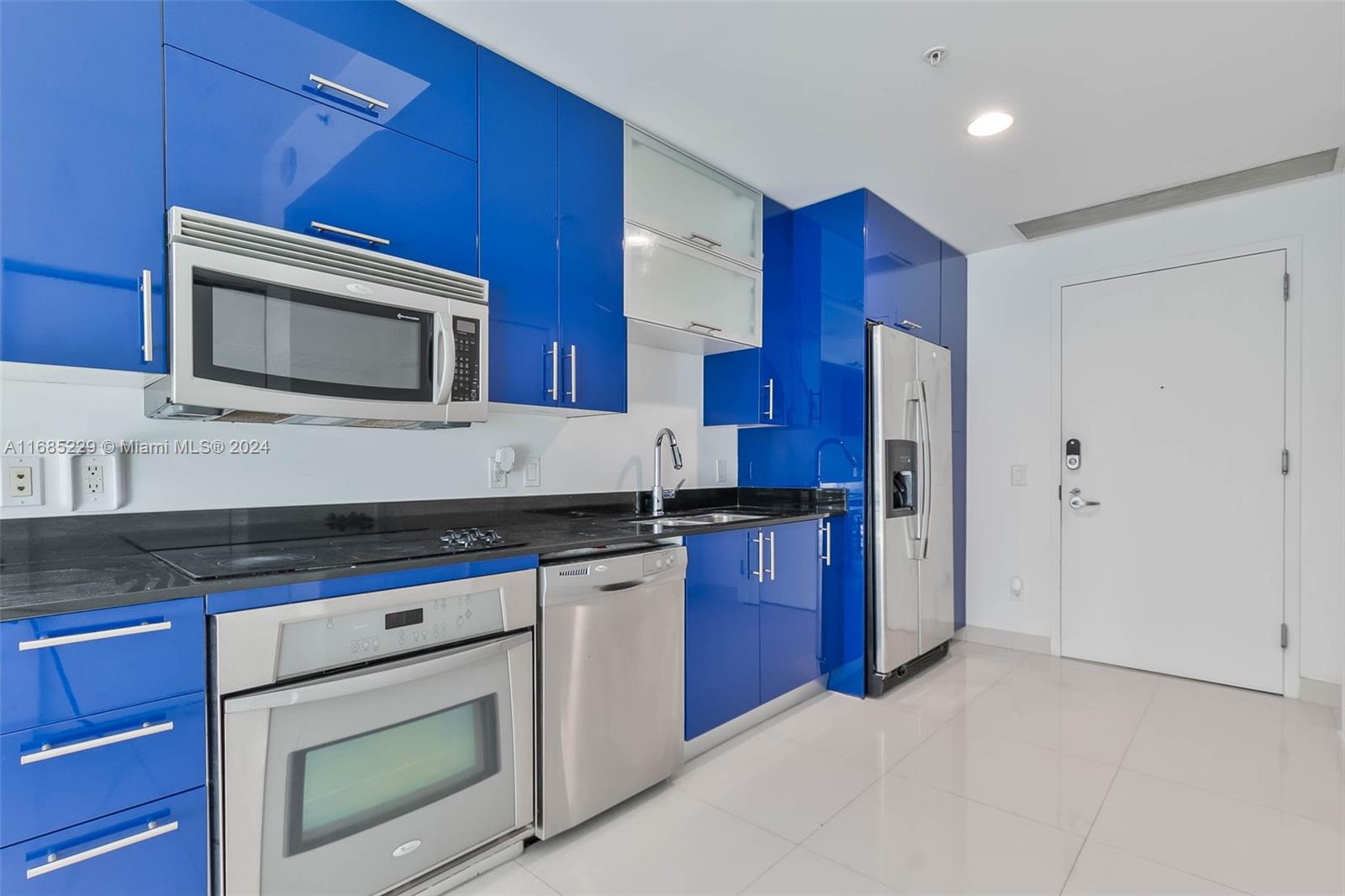 60 SW 13th St #2618, Miami FL 33130