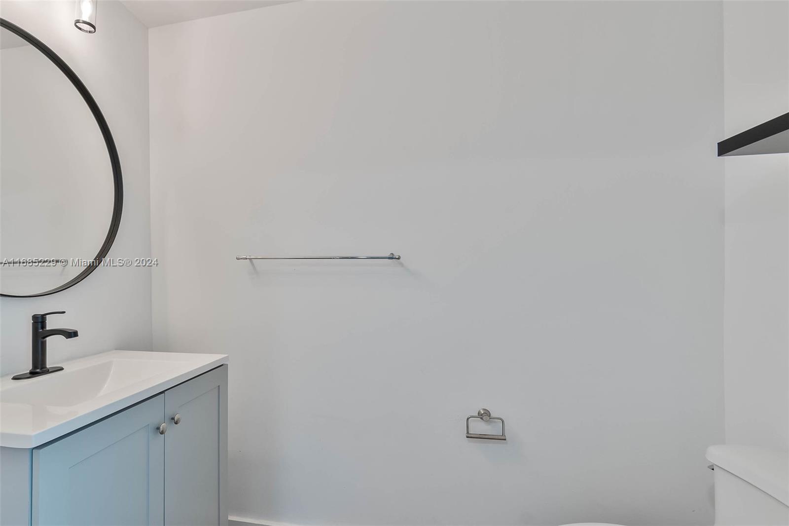 60 SW 13th St #2618, Miami FL 33130