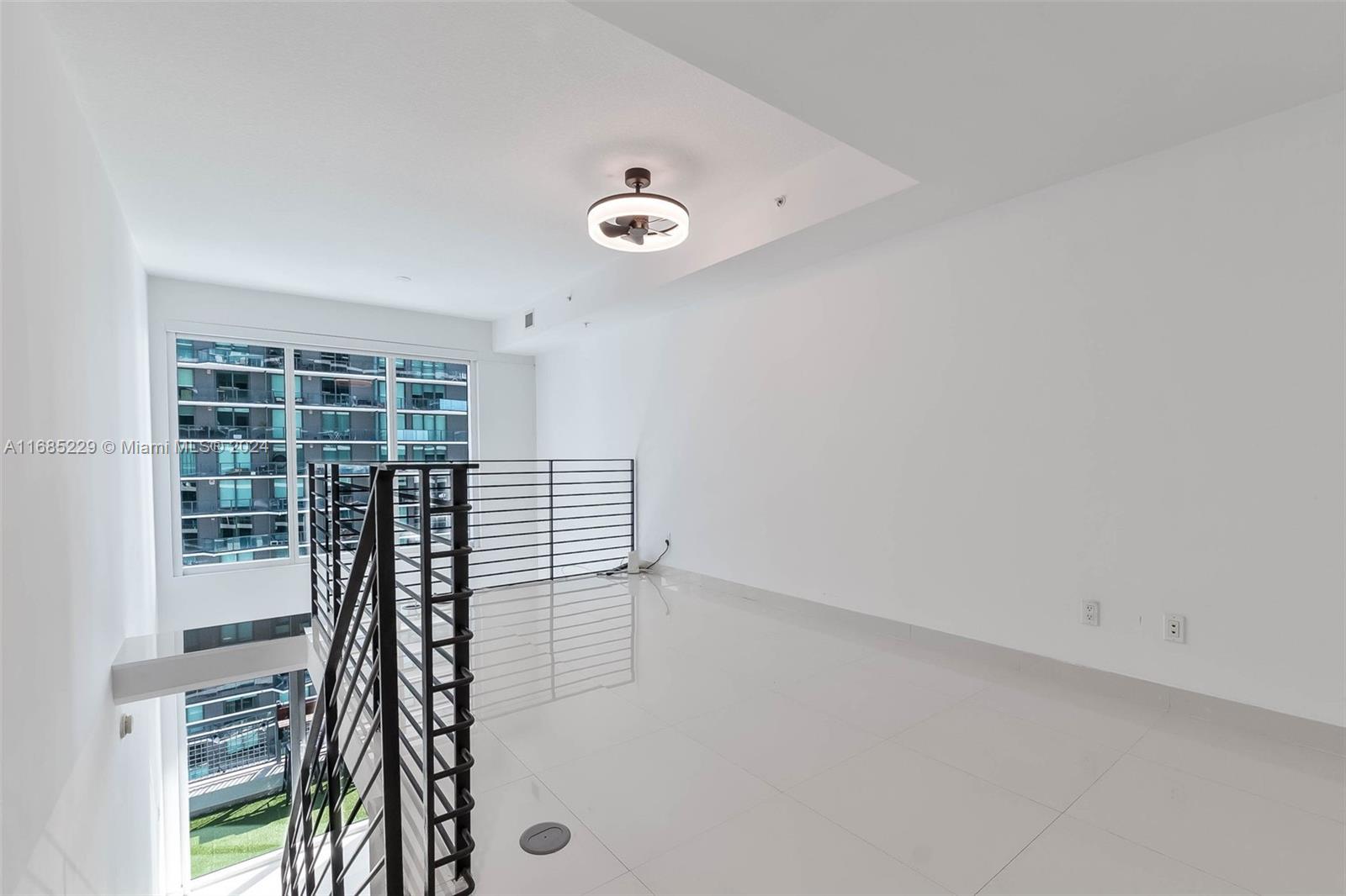 60 SW 13th St #2618, Miami FL 33130
