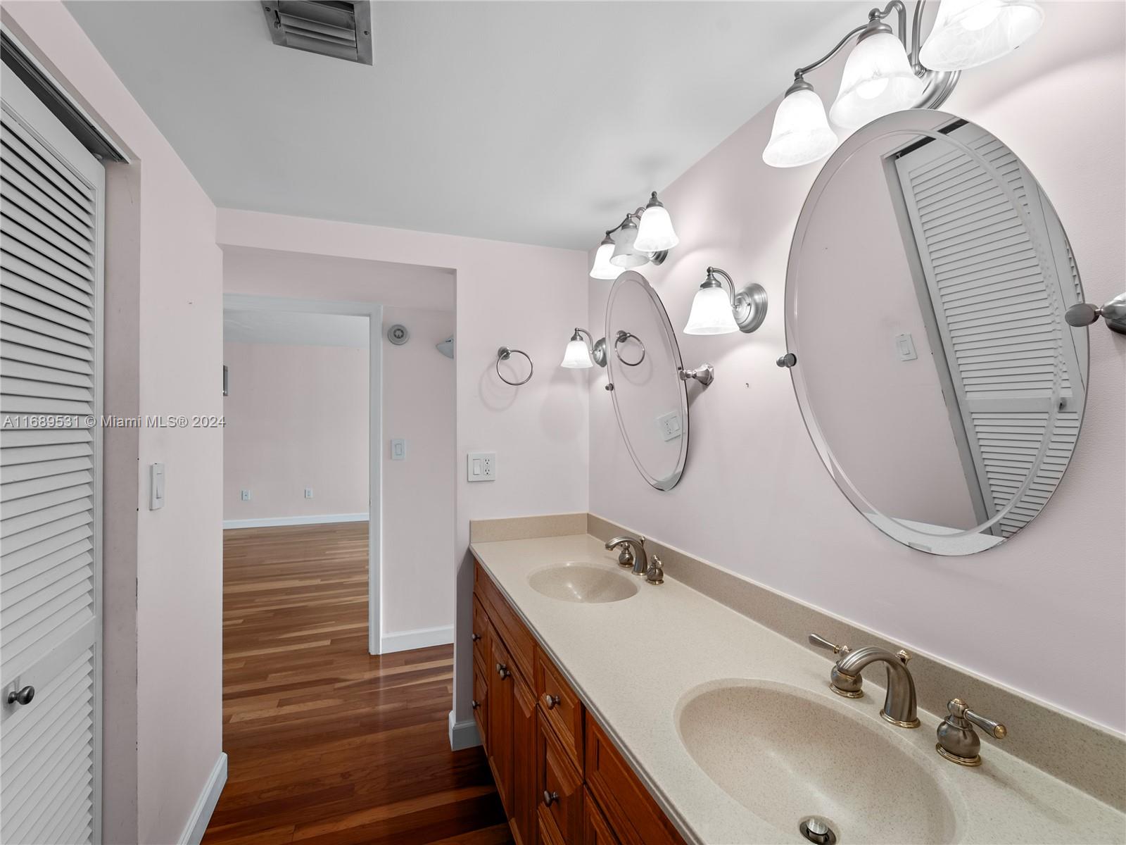 6901 Edgewater Dr #218, Coral Gables, Florida image 18