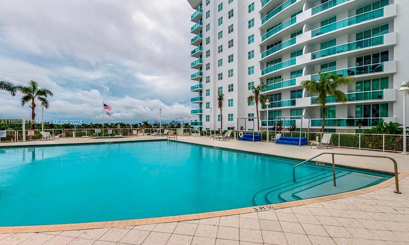 7900 Harbor Island Dr #610, North Bay Village, Florida image 2