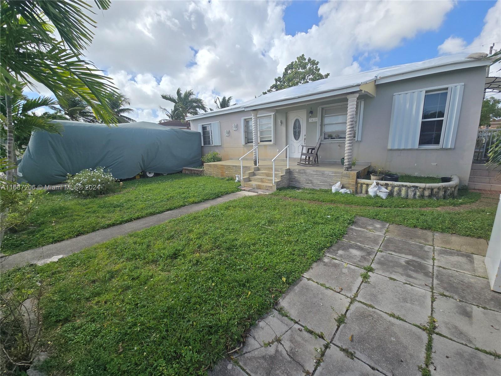 3420 E Palm Ct, Hialeah, Florida image 1