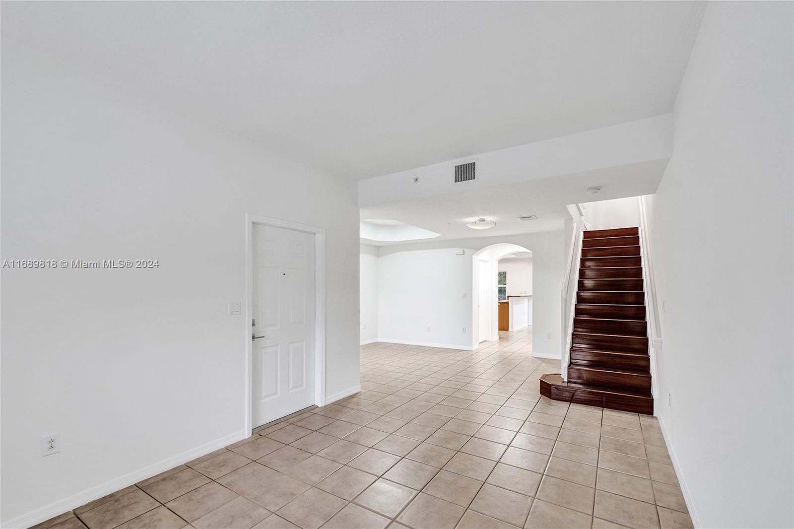 1013 SW 143rd Ave #1301, Pembroke Pines, Florida image 7