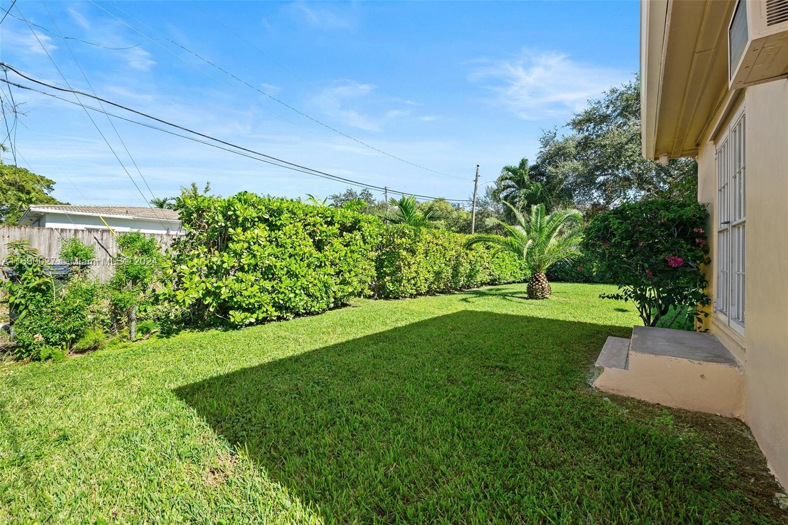 1103 Robin Ave, Miami Springs, Florida image 28