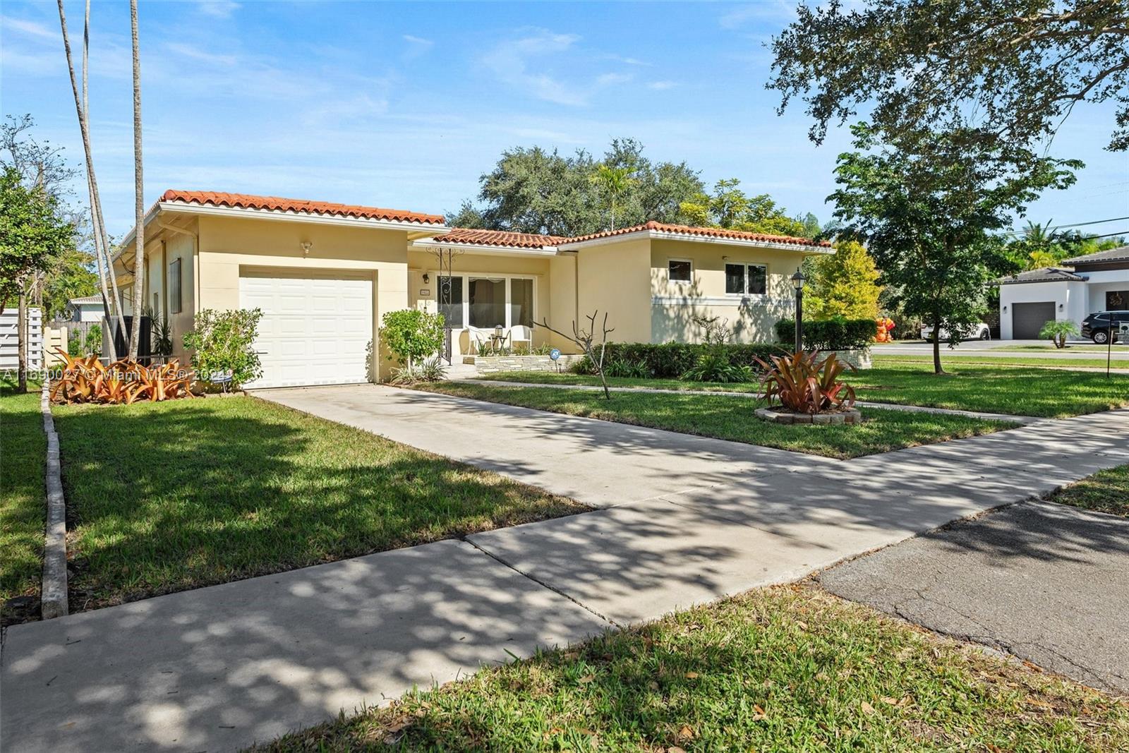 1103 Robin Ave, Miami Springs, Florida image 3