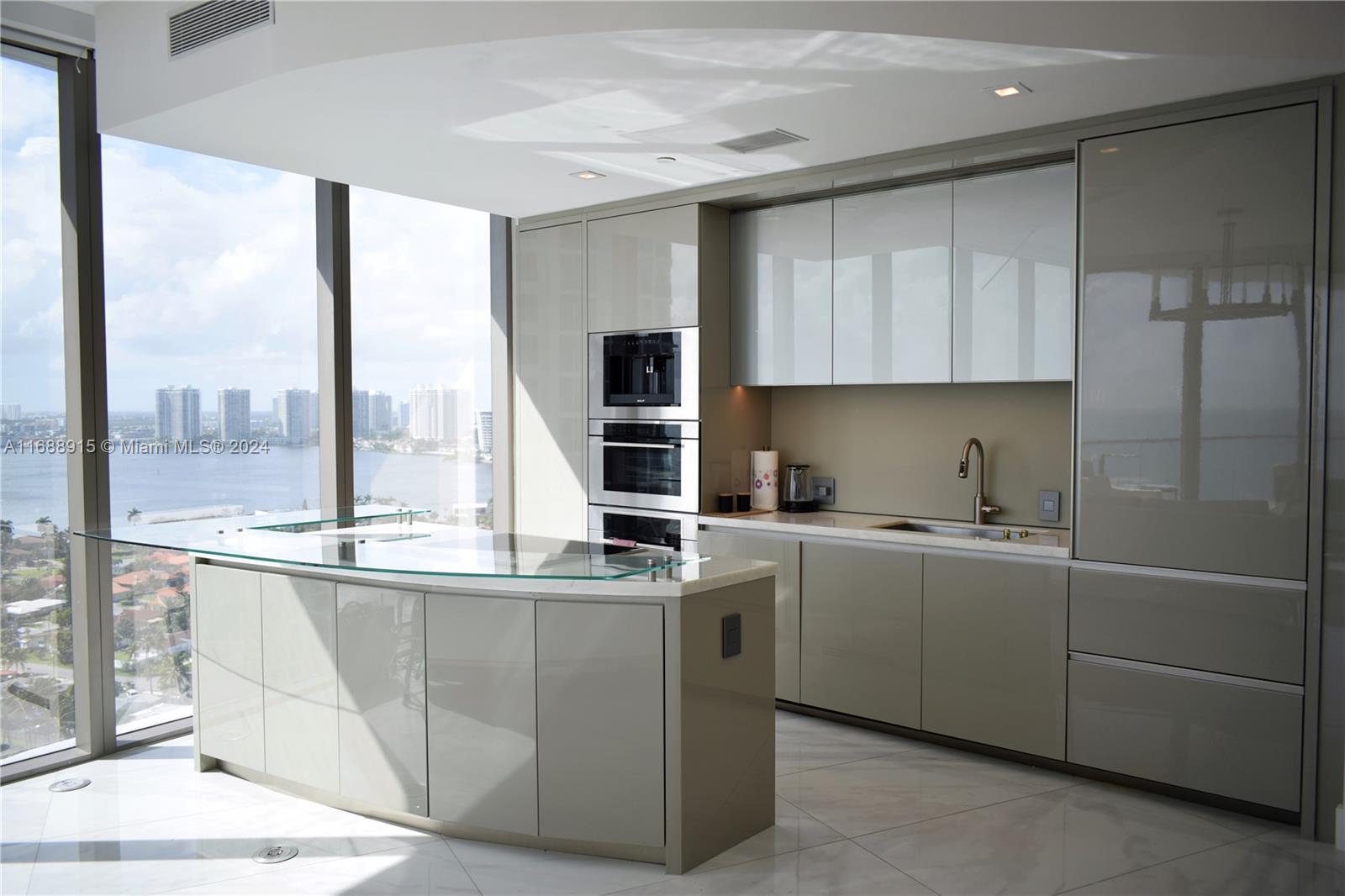 Condo for Rent in Sunny Isles Beach, FL