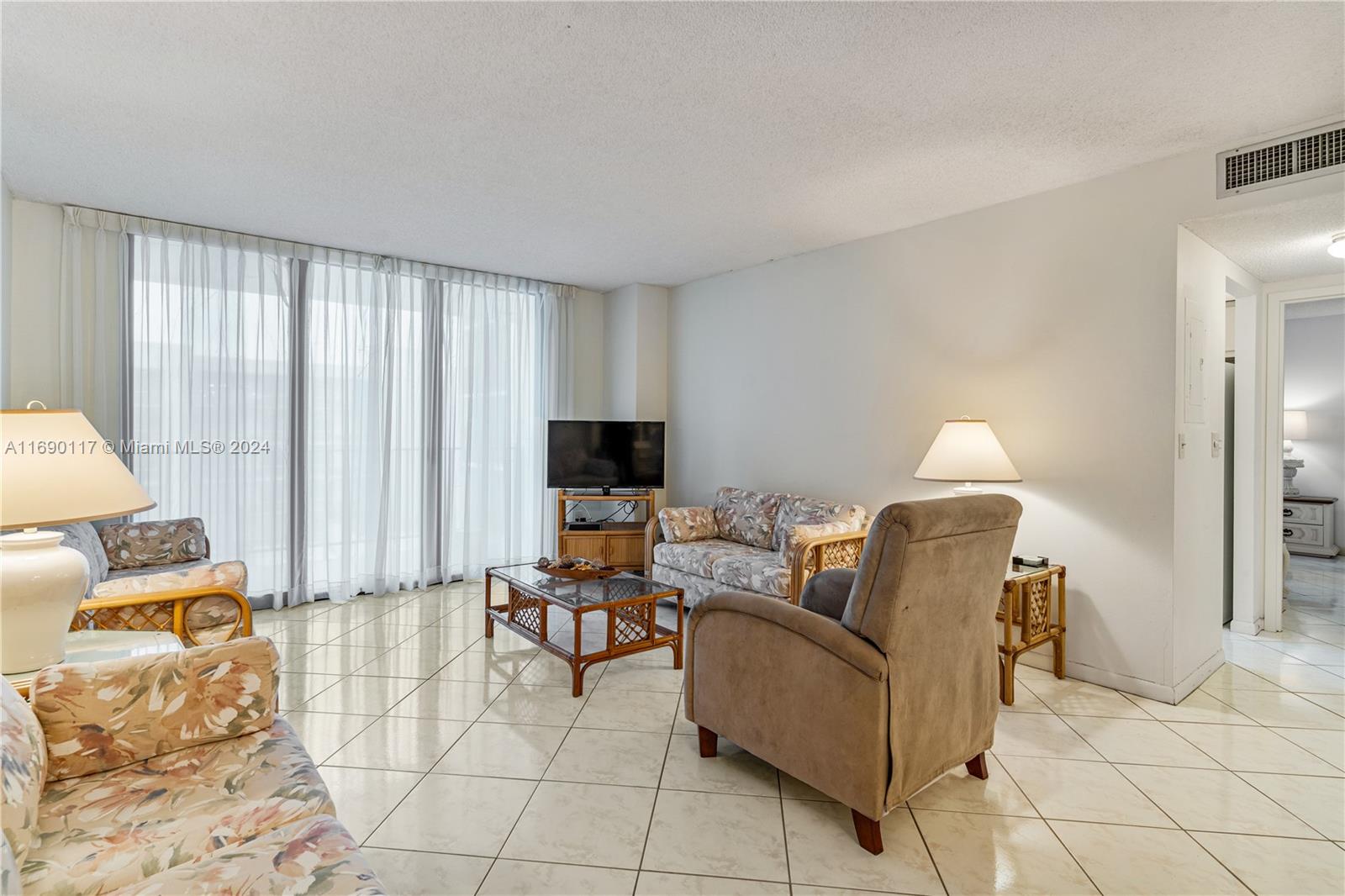 322 Buchanan St #603, Hollywood, Florida image 5