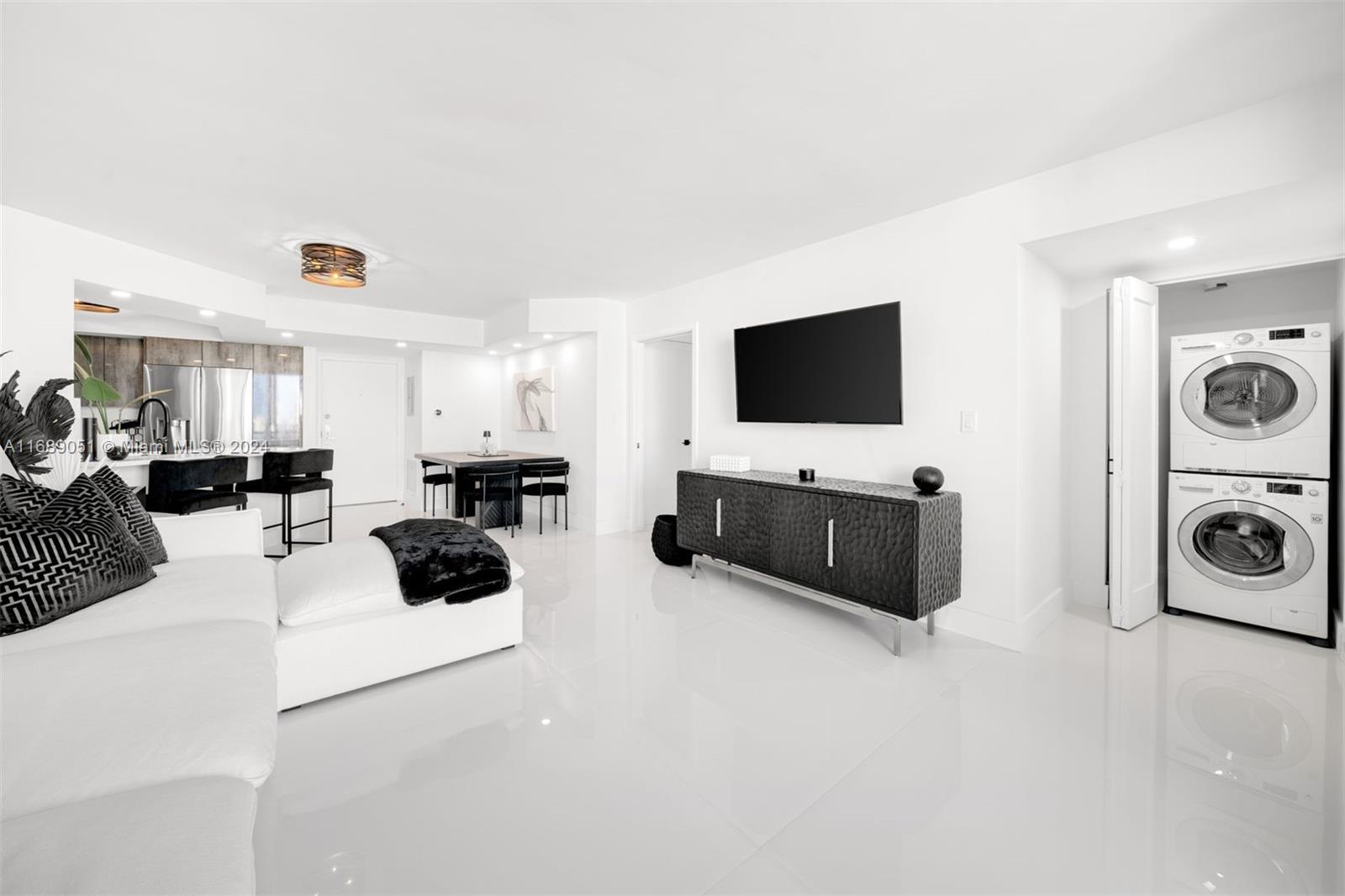 1800 Sunset Harbour Dr #1115, Miami Beach, Florida image 11