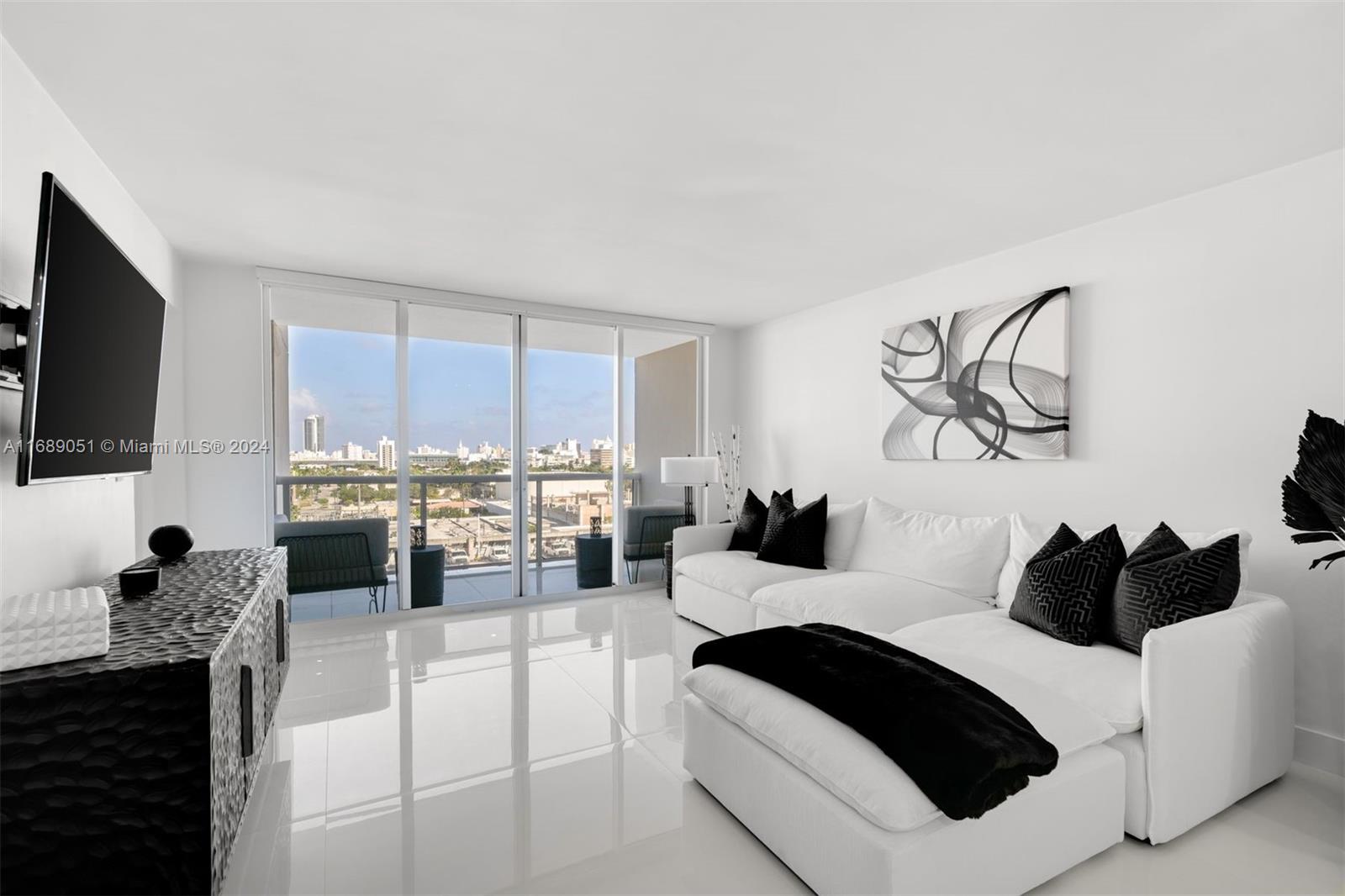 1800 Sunset Harbour Dr #1115, Miami Beach, Florida image 9