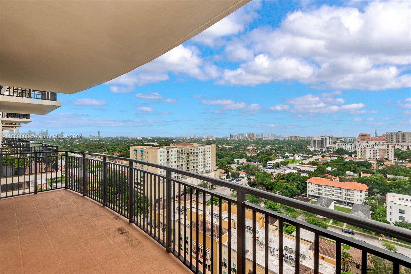 888 S Douglas Rd #1614, Coral Gables, Florida image 31