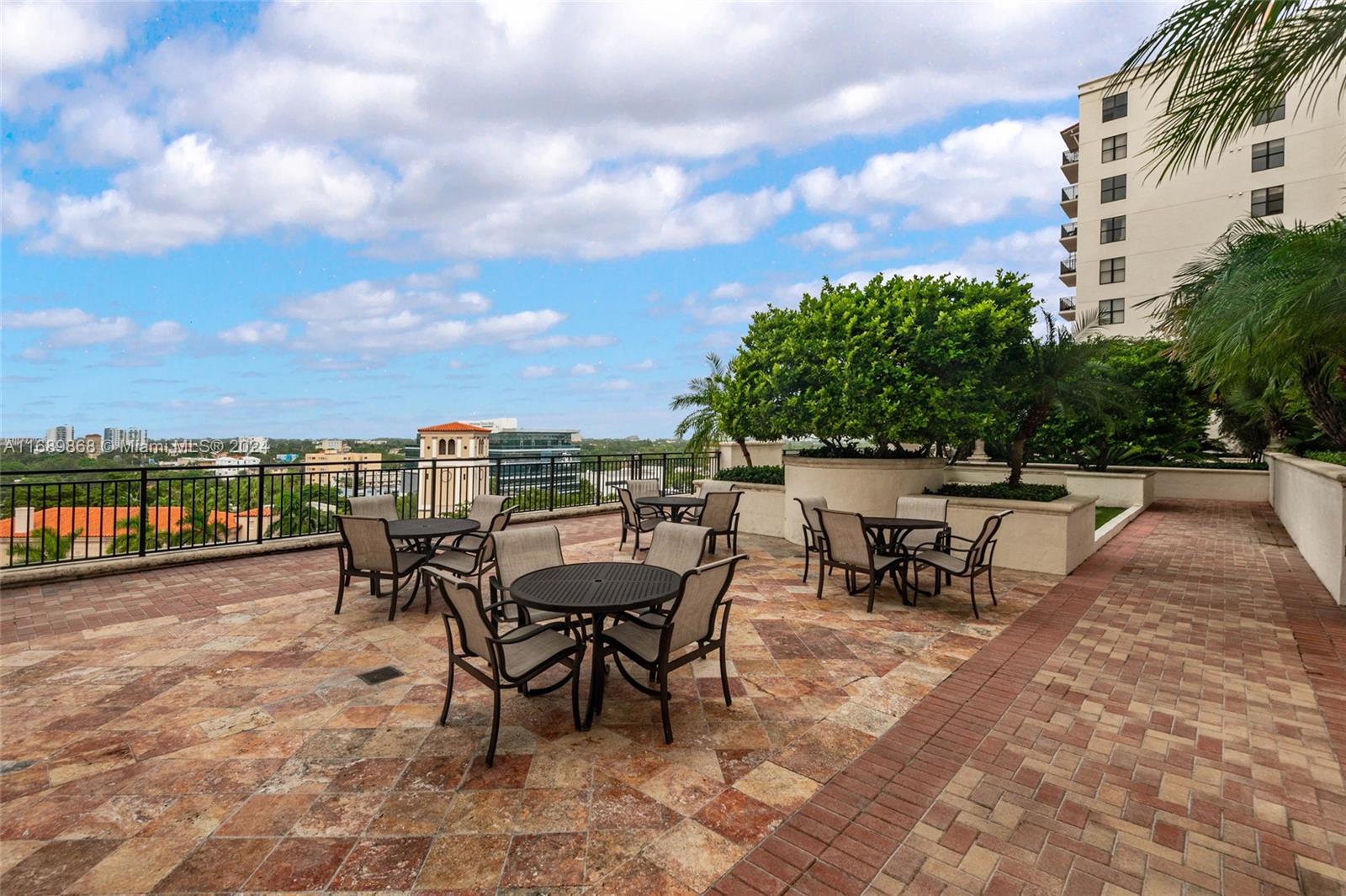 888 S Douglas Rd #1614, Coral Gables, Florida image 37