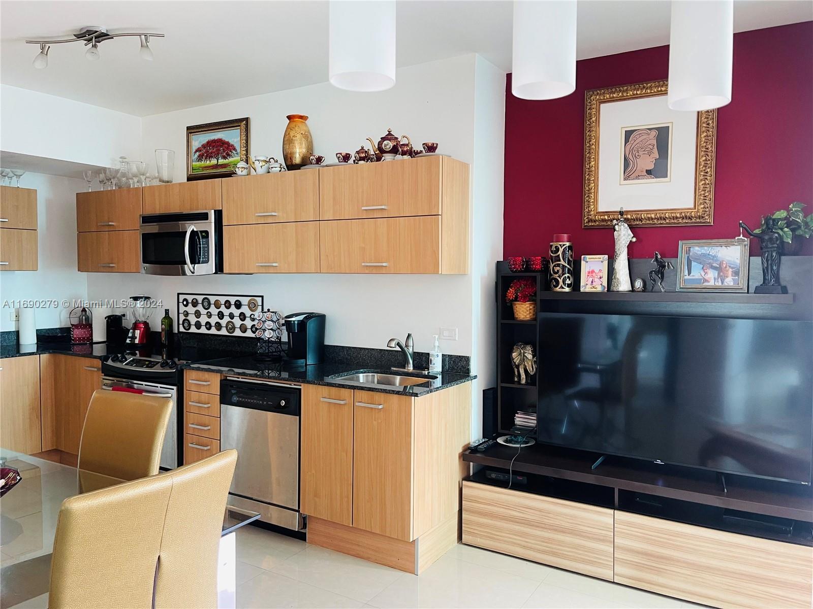 350 S Miami Ave #3908, Miami FL 33130
