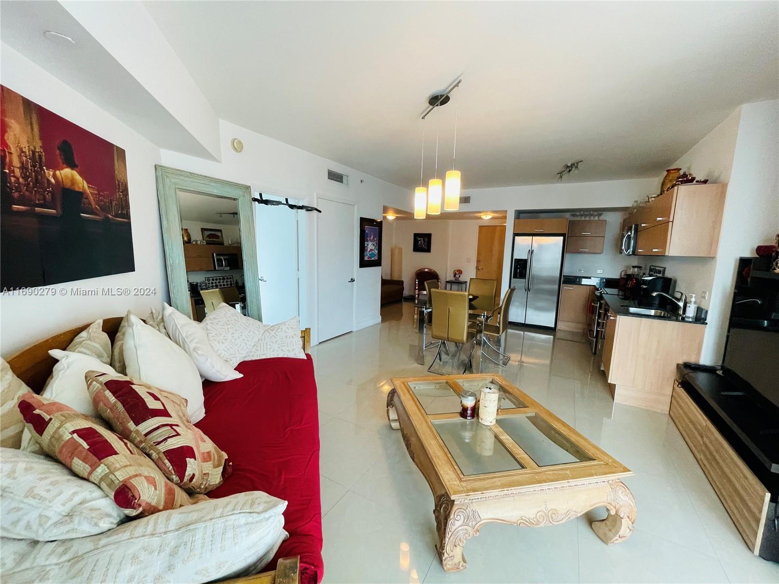 350 S Miami Ave #3908, Miami FL 33130