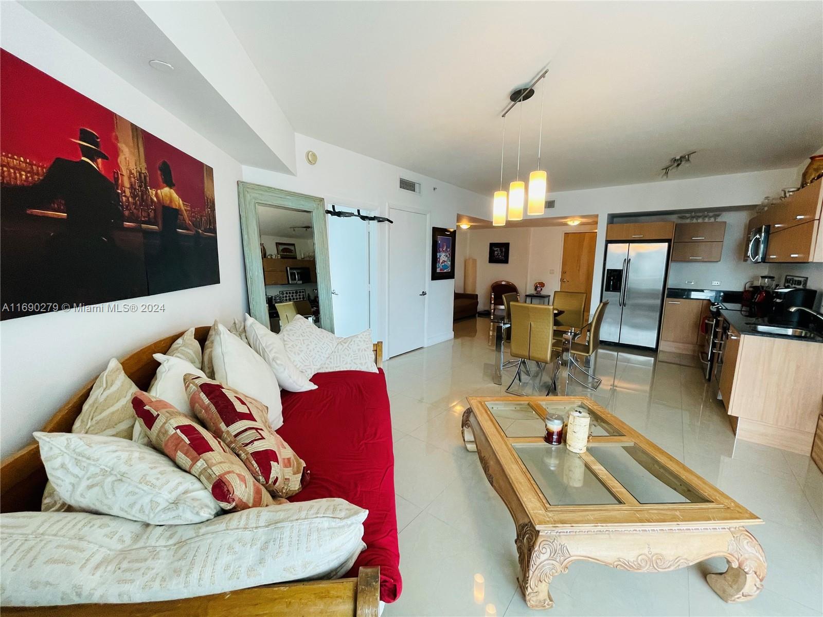 350 S Miami Ave #3908, Miami FL 33130