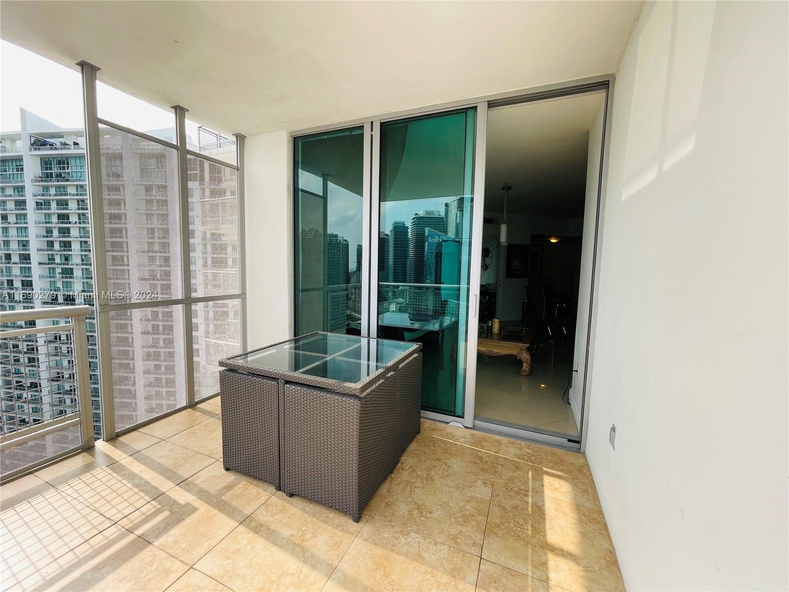 350 S Miami Ave #3908, Miami FL 33130