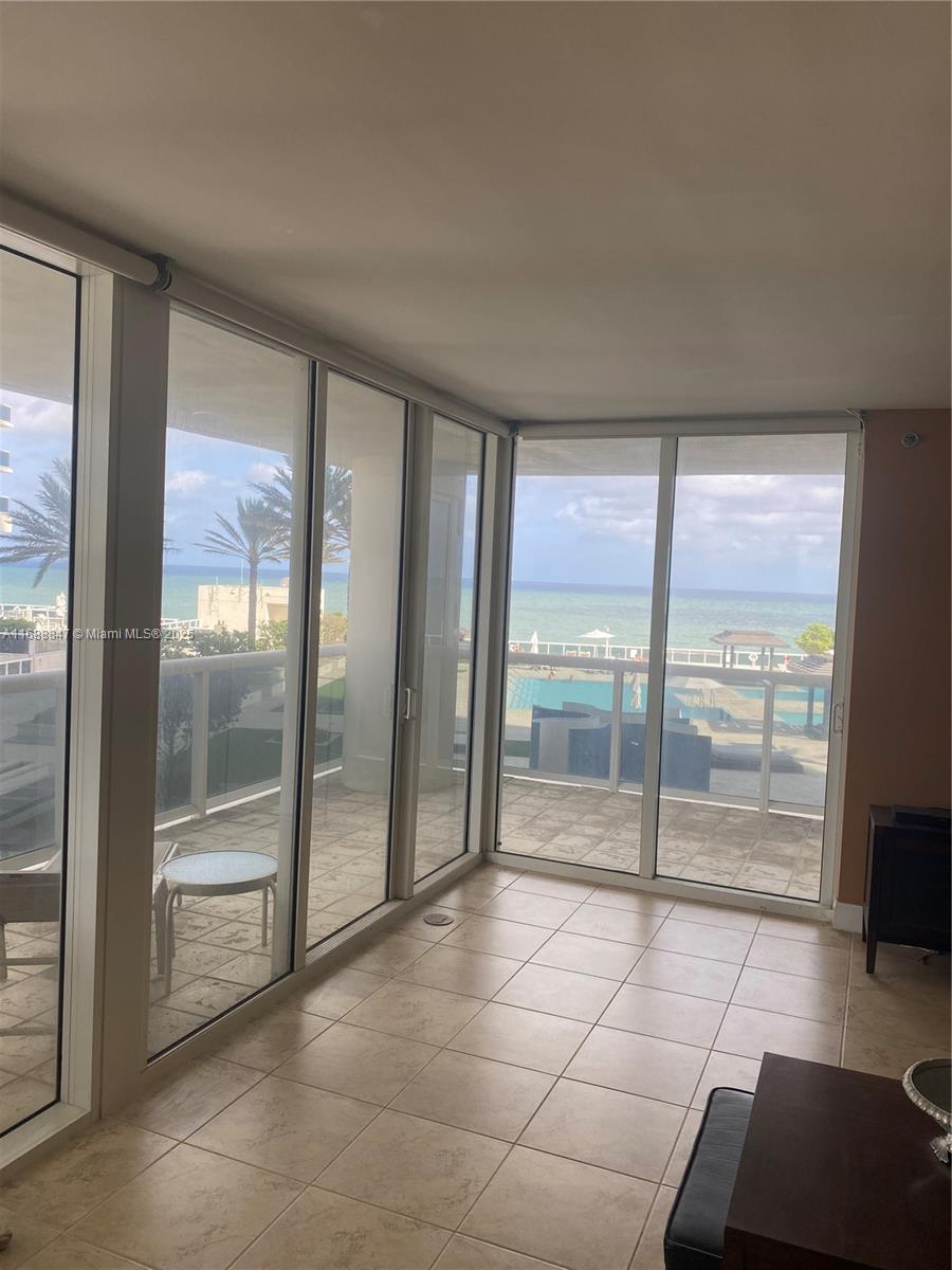 1850 S Ocean Dr #810, Hallandale Beach, Florida image 2
