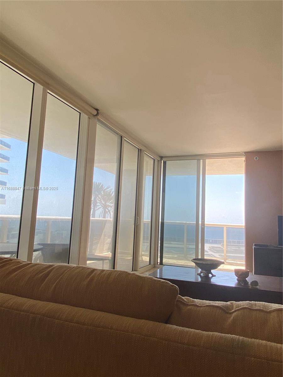 1850 S Ocean Dr #810, Hallandale Beach, Florida image 4