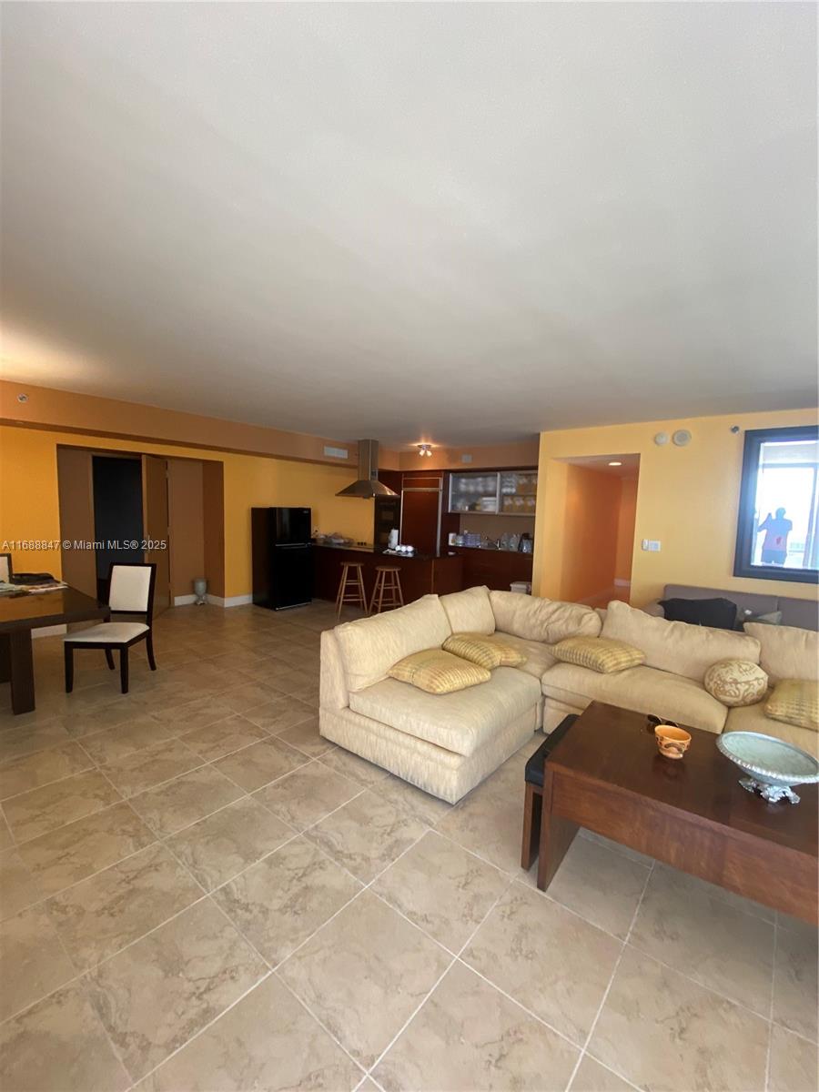 1850 S Ocean Dr #810, Hallandale Beach, Florida image 7
