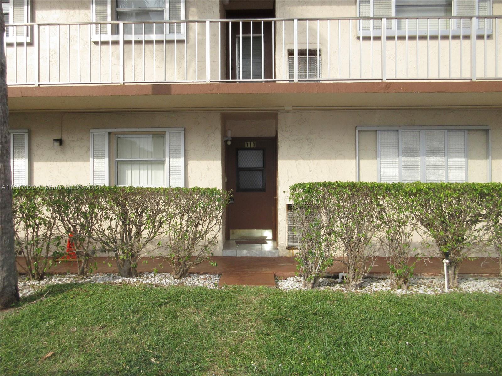 700 SE 6th Ave #111, Deerfield Beach, Florida image 3