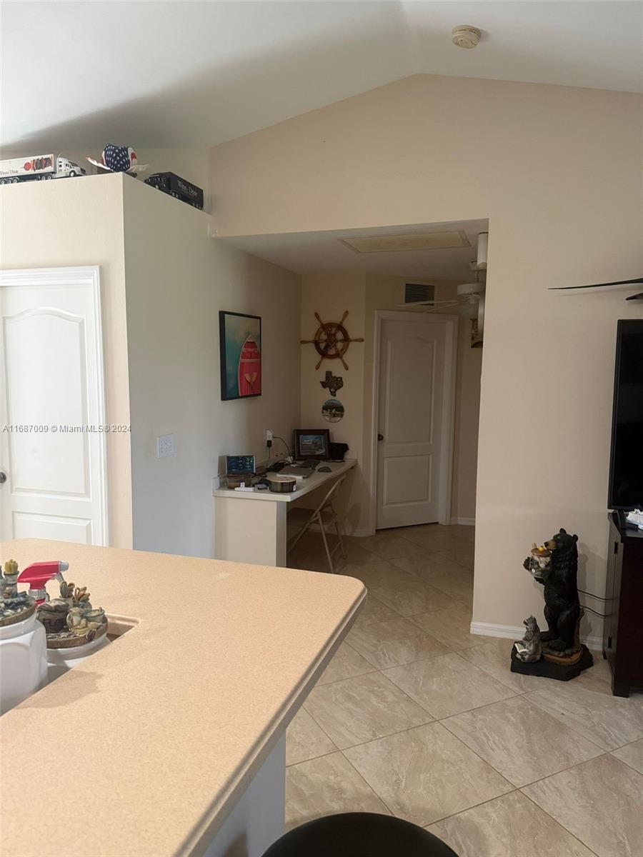 2101 NE 22 Ave, Cape Coral, Florida image 13