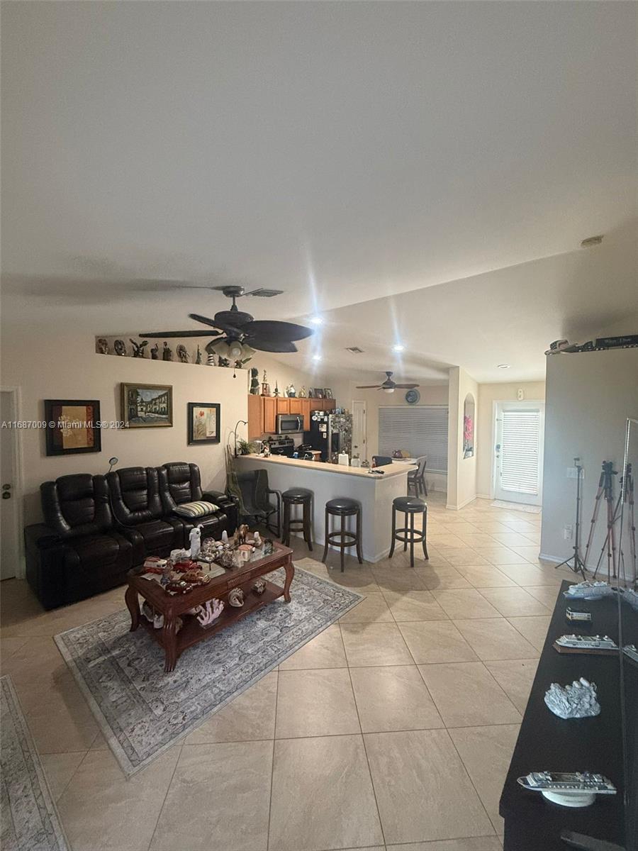 2101 NE 22 Ave, Cape Coral, Florida image 22