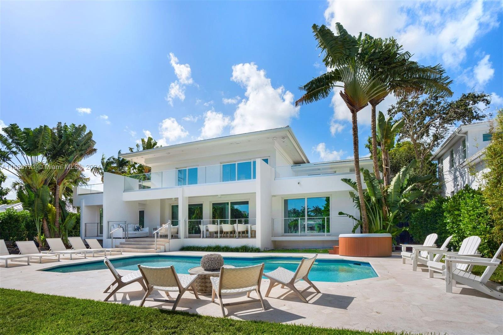 945 Mariner Drive, Key Biscayne, Florida image 48