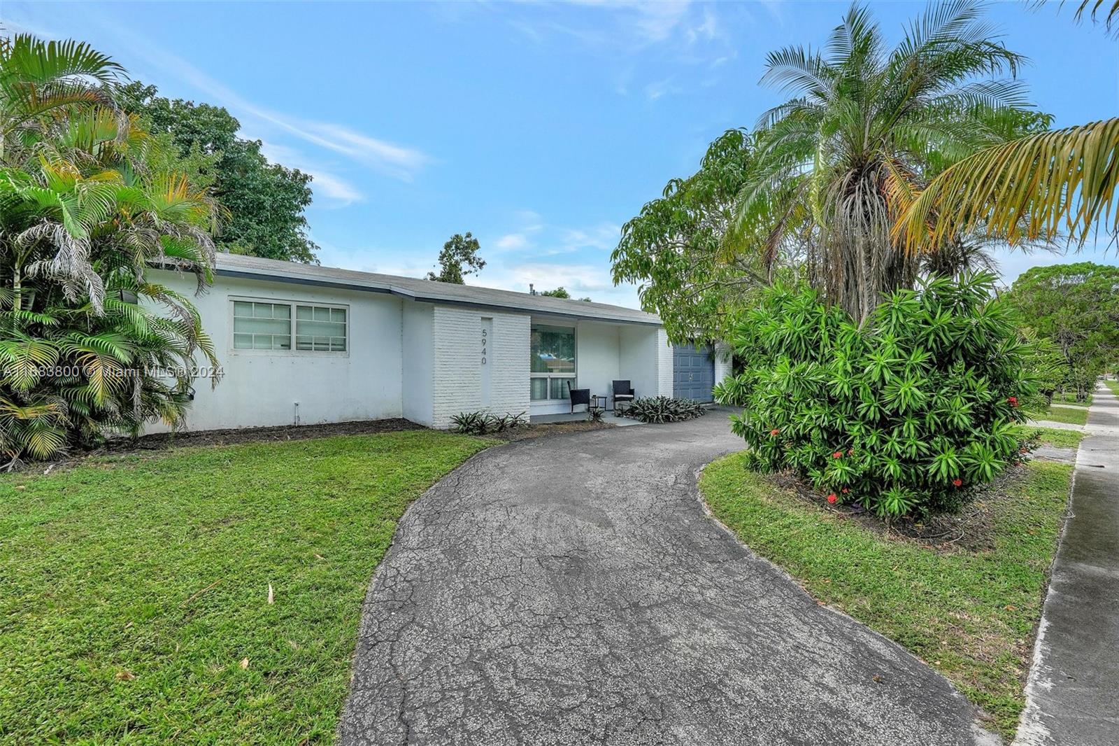 5940 NW 16th St, Sunrise, Florida image 29