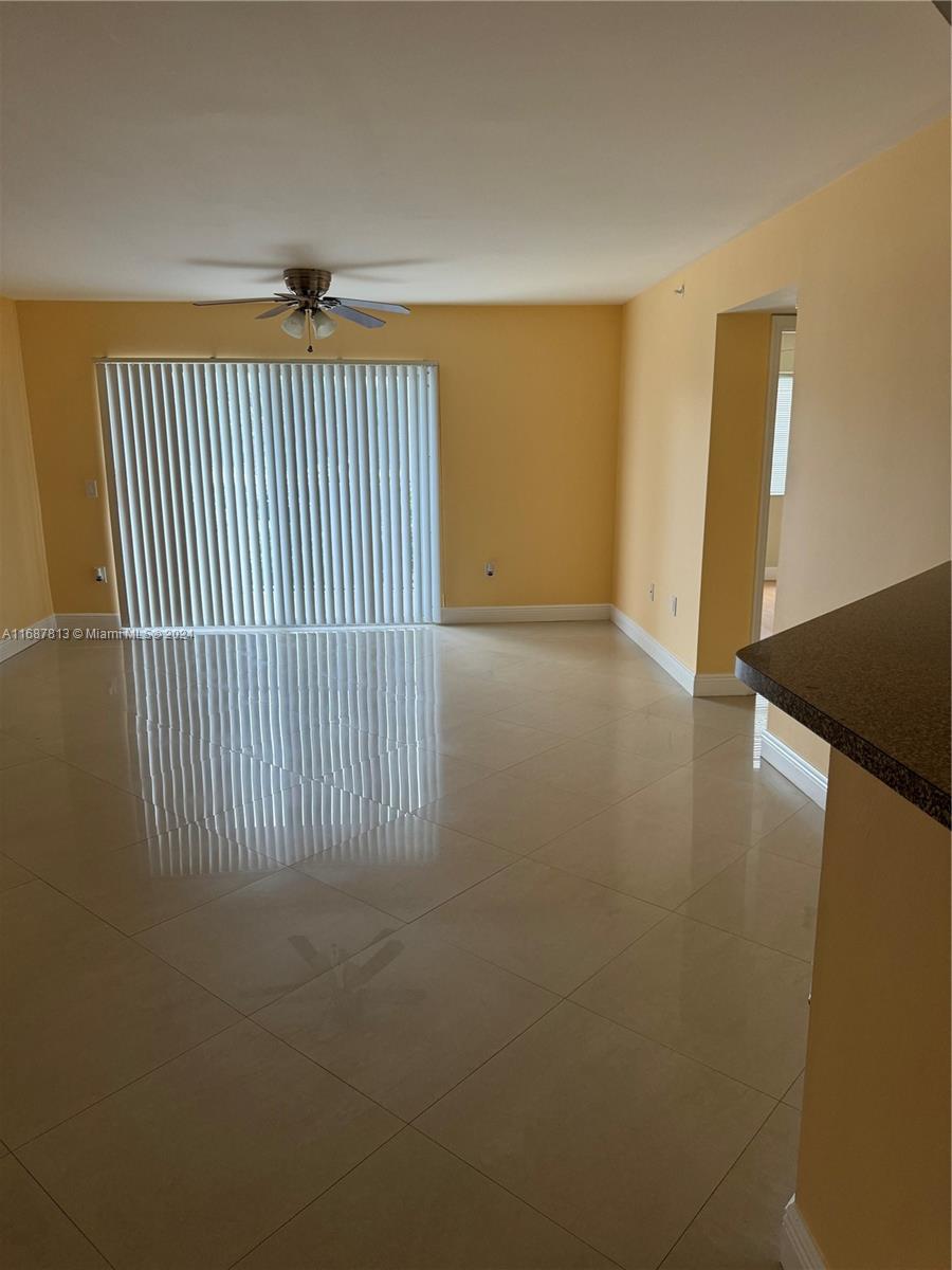 5005 Wiles Rd #205, Coconut Creek, Florida image 19