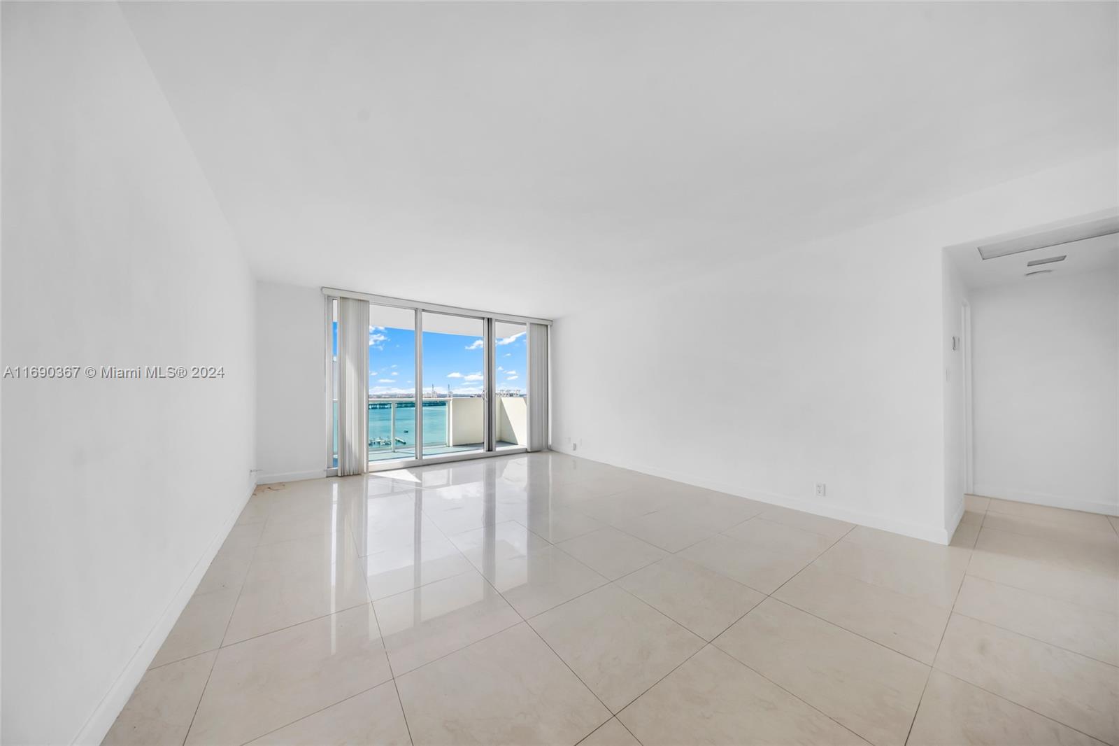 1200 West Ave #1529, Miami Beach, Florida image 4