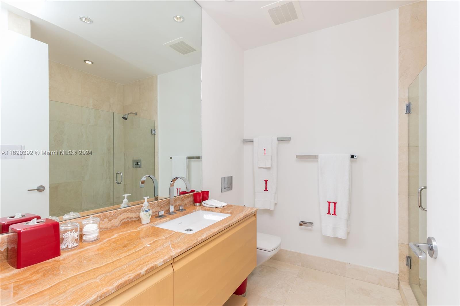 800 S Pointe Dr #602, Miami Beach, Florida image 22