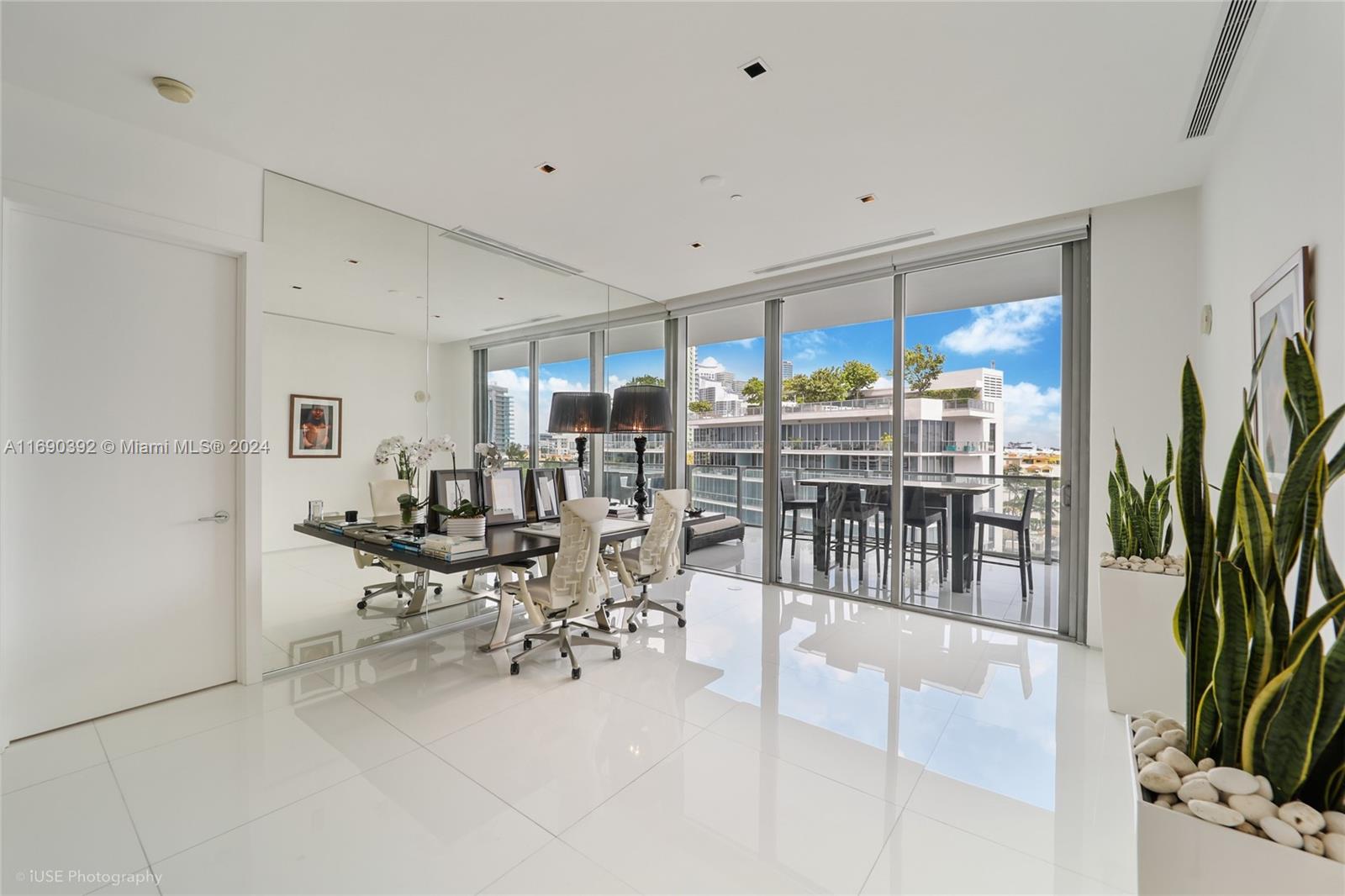 800 S Pointe Dr #602, Miami Beach, Florida image 7