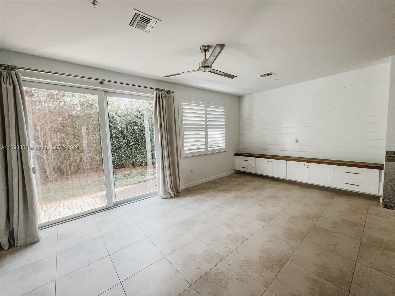6264 SE Portofino Cir, Hobe Sound, Florida image 10