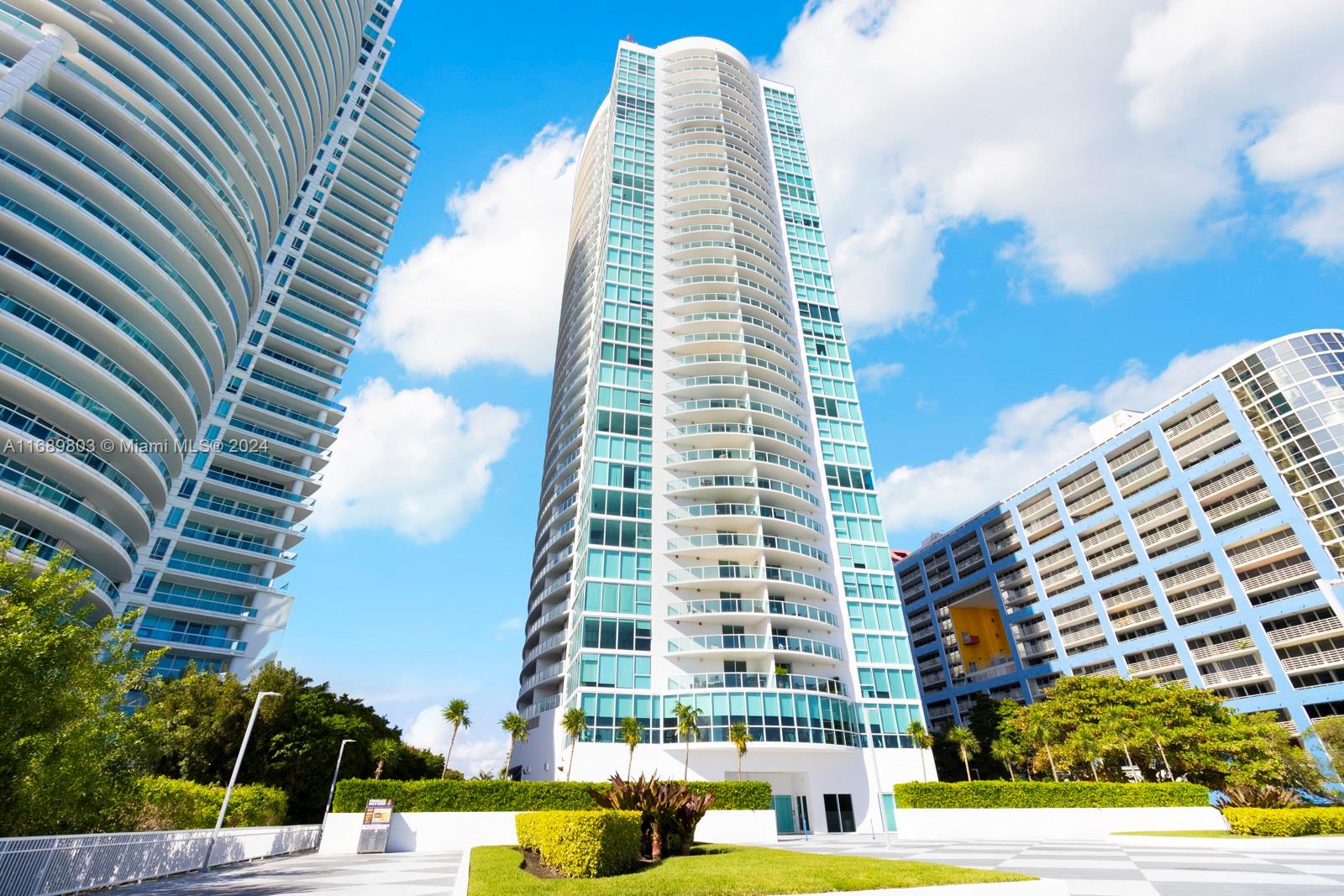 2101 Brickell Ave #2706, Miami FL 33129