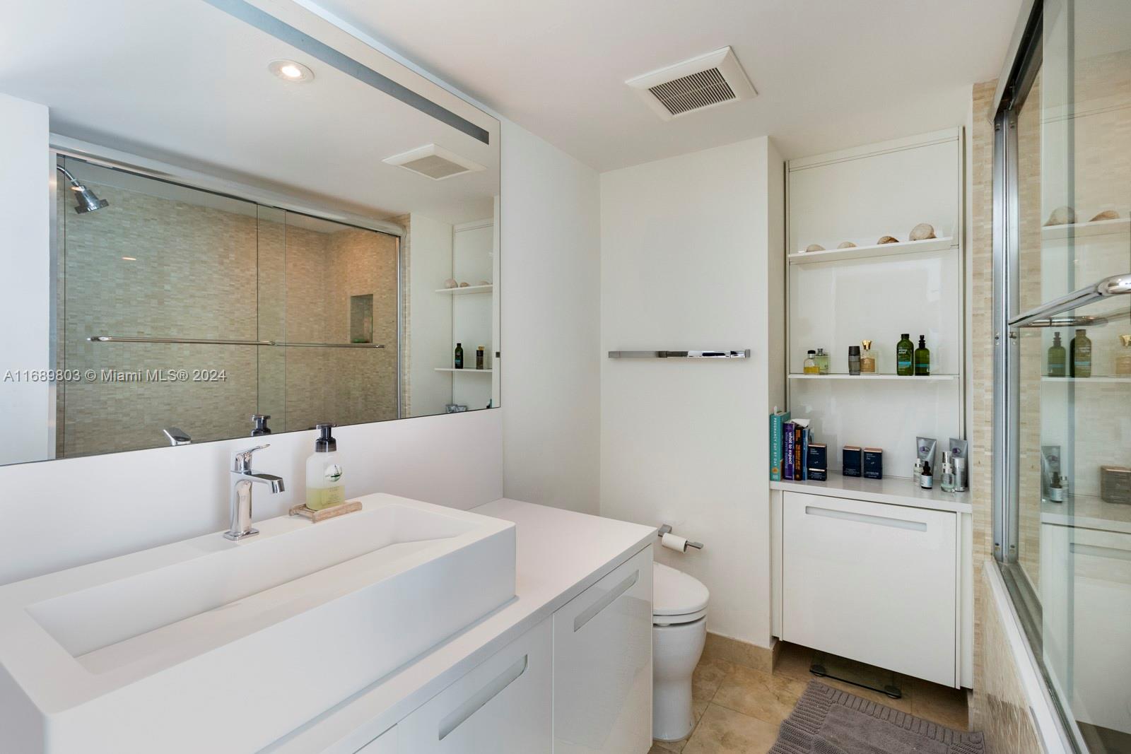 2101 Brickell Ave #2706, Miami FL 33129