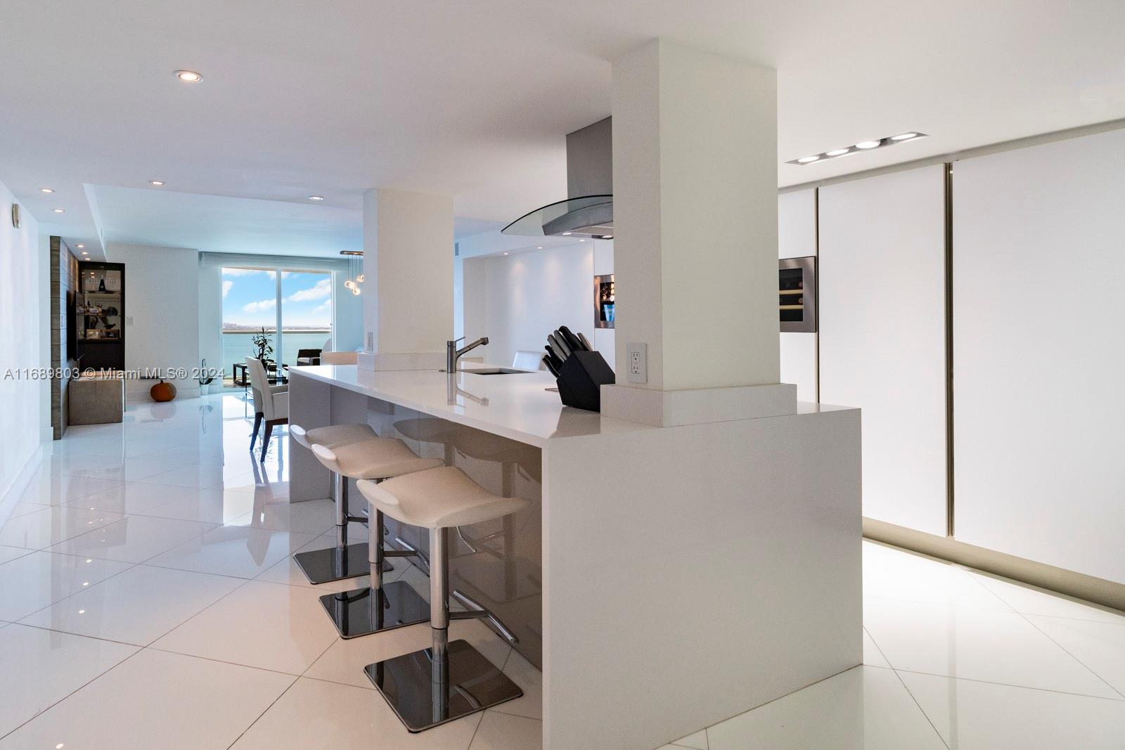 2101 Brickell Ave #2706, Miami FL 33129