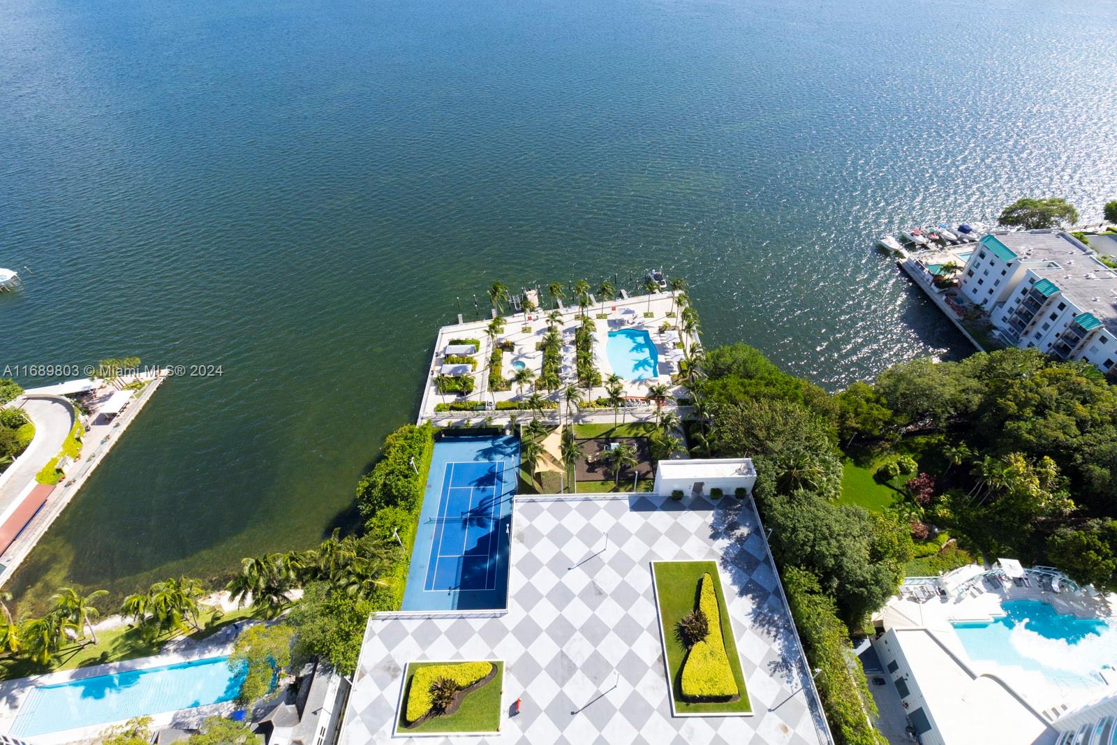 2101 Brickell Ave #2706, Miami FL 33129