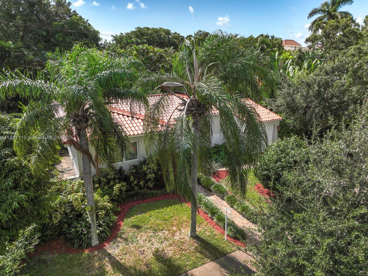 108 Santander Ave, Coral Gables, Florida image 36