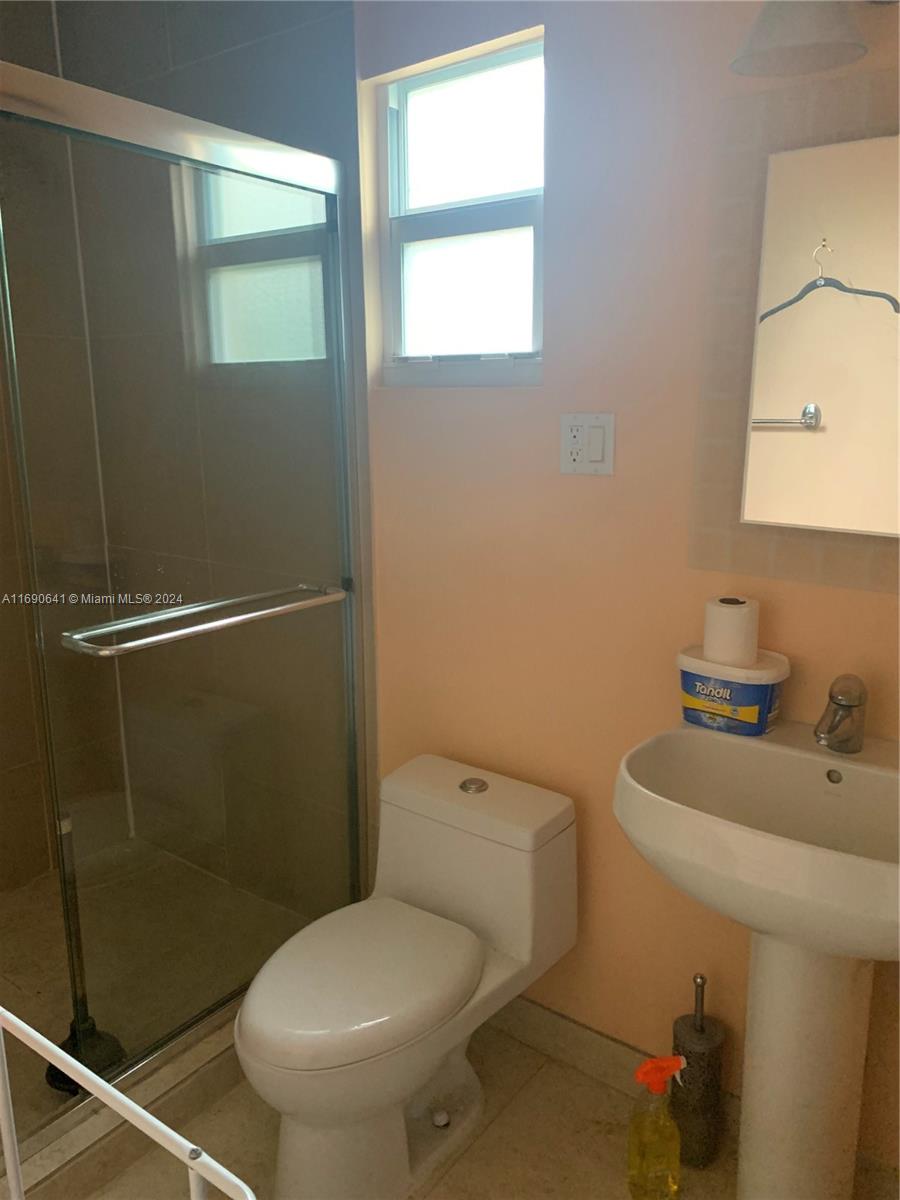 310 191st Ter, Sunny Isles Beach, Florida image 25