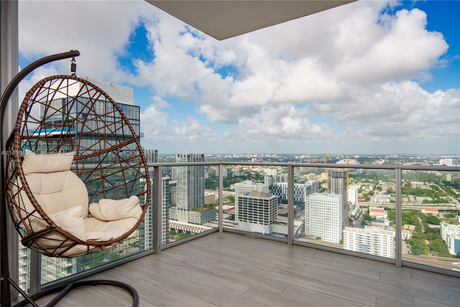 851 NE 1st Ave #4406, Miami FL 33132