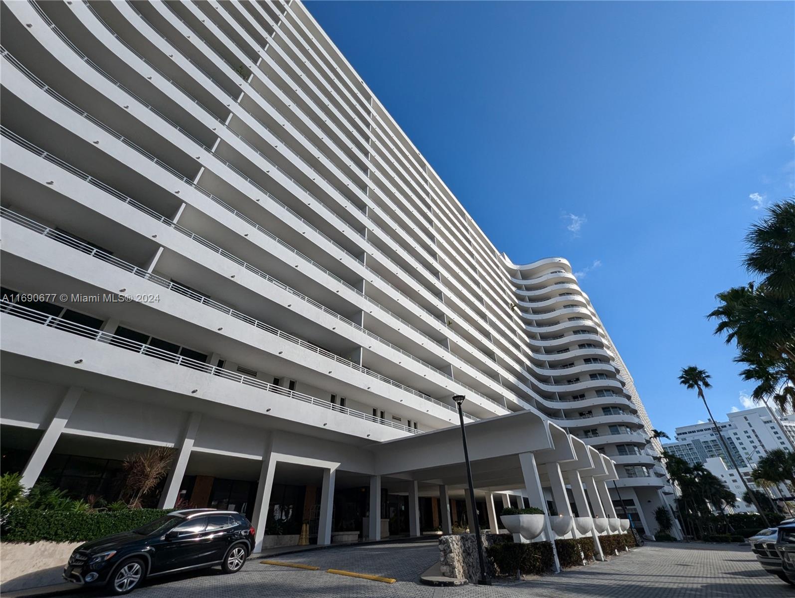 5555 Collins Ave #9F, Miami Beach, Florida image 16