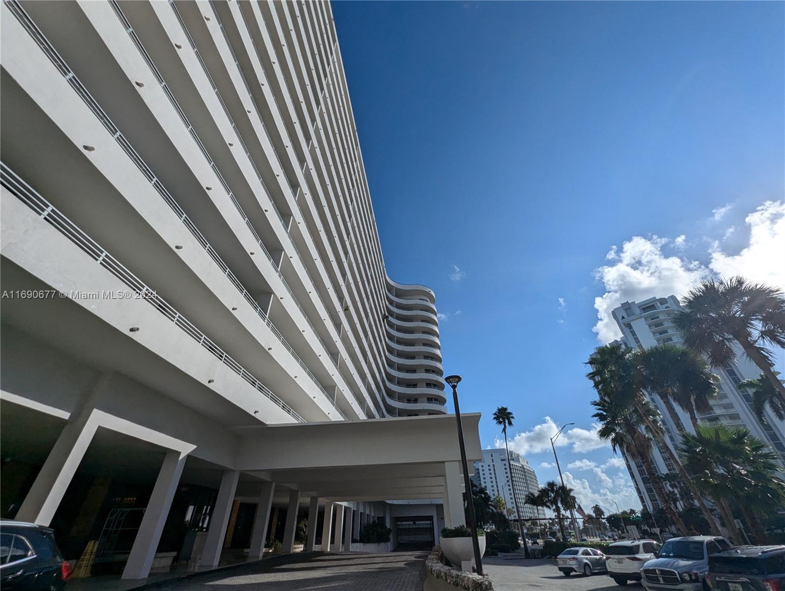 5555 Collins Ave #9F, Miami Beach, Florida image 18